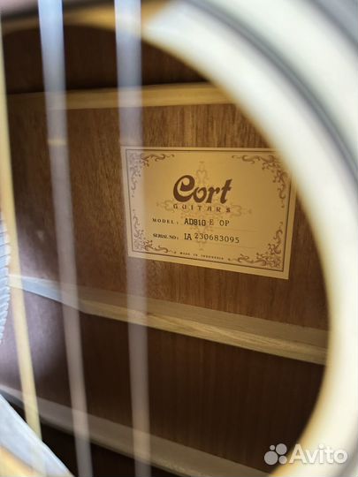 Электроакустическая гитара Cort