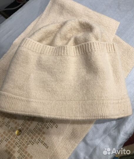 Комплект шапка, шарф, бу