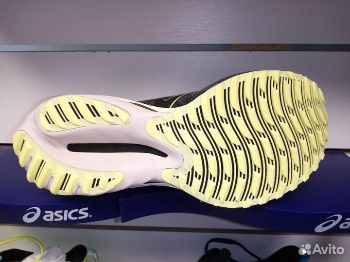 Кроссовки Mizuno Wave Neo Wind