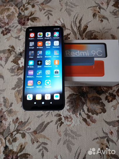 Xiaomi Redmi 8, 4/64 ГБ