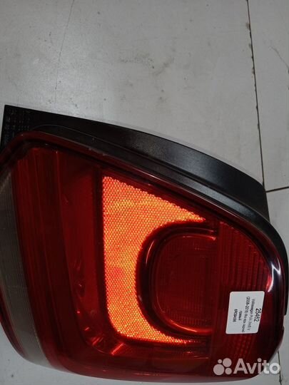 VW Polo (Mk5) V фонарь задний правый
