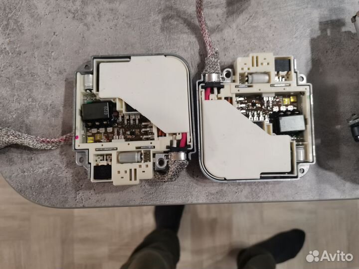 Продам блок розжига ксенона Toyota wish zge20