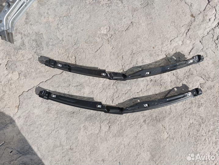 Кронштейн переднего бампера Chevrolet Cobalt