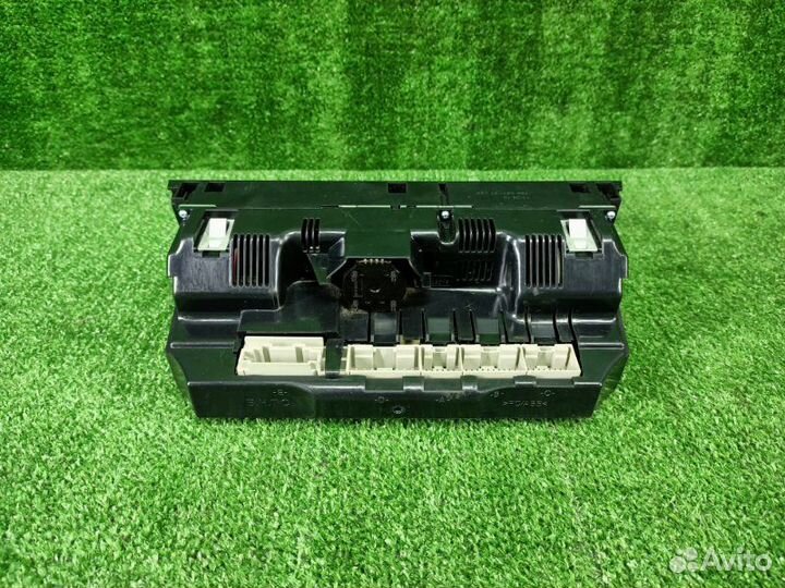 Блок управления климат-контролем Audi A6 C6