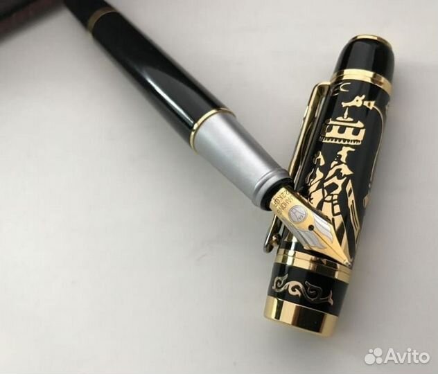 Ручка перьевая с позолоченным пером