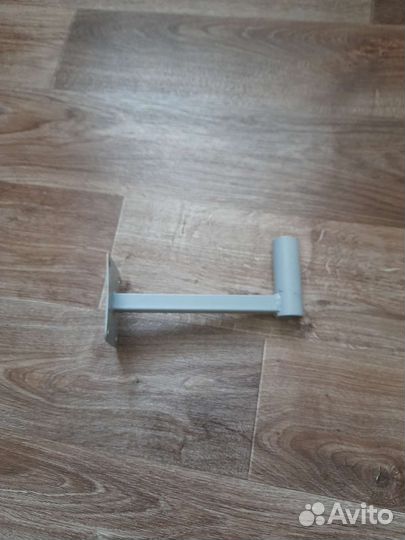 Кронштейн для антенны