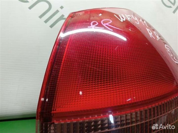 Стоп-сигнал задний правый Nissan Wingroad WFY11