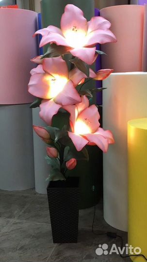 Светильник Лилии