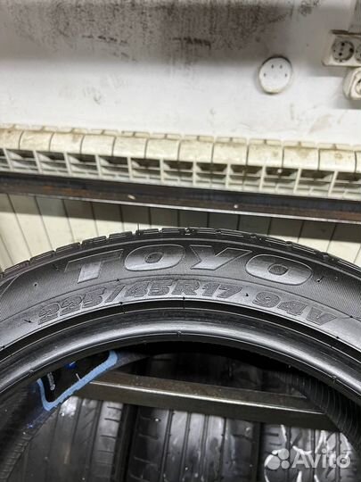 Toyo Proxes CF2 225/45 R17 94V
