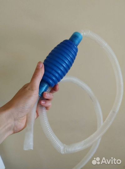 Аквариум вместе с рыбами