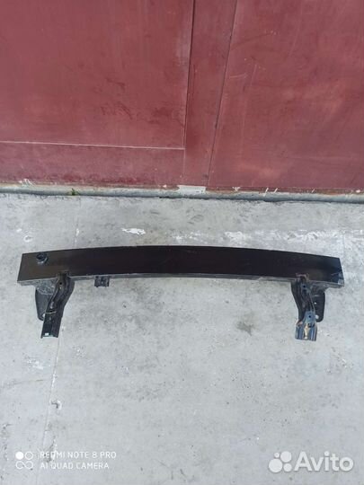 Усилитель перед бампера Solaris 2, оригинал, б/у