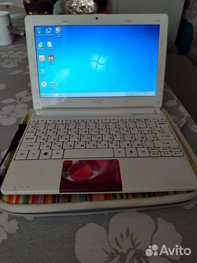 Нетбук acer aspire one