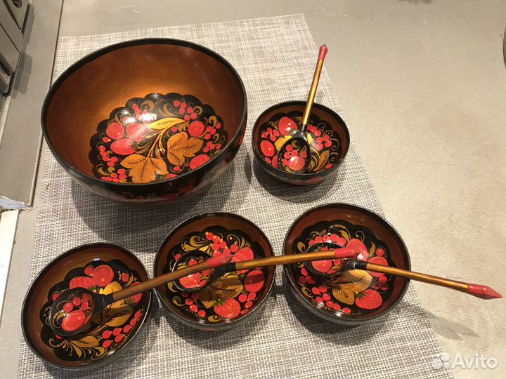 Посуда хохлома