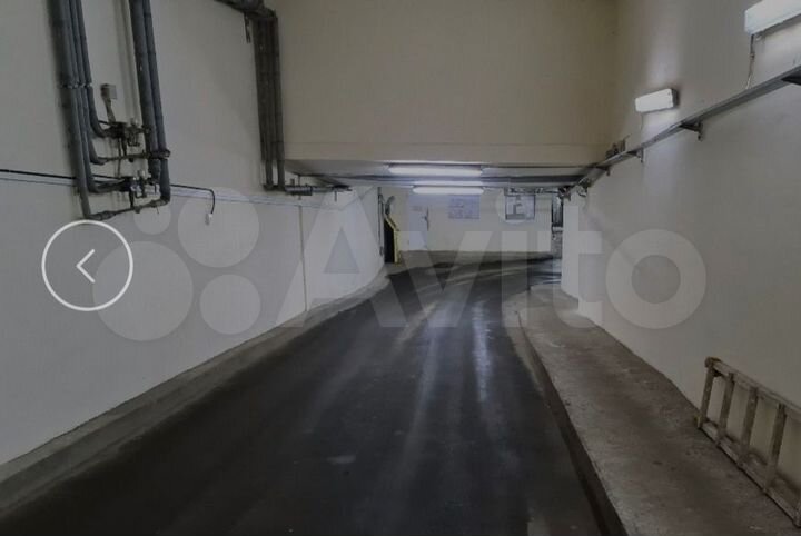 Машиноместо, 15 м²