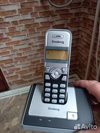 Радио телефон Elenberg