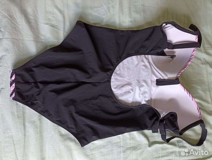 Купальник женский 46 48 новый