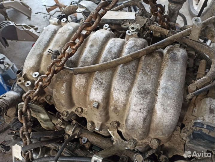 Впускной коллектор Toyota Land Cruiser 100 4.7 2UZ