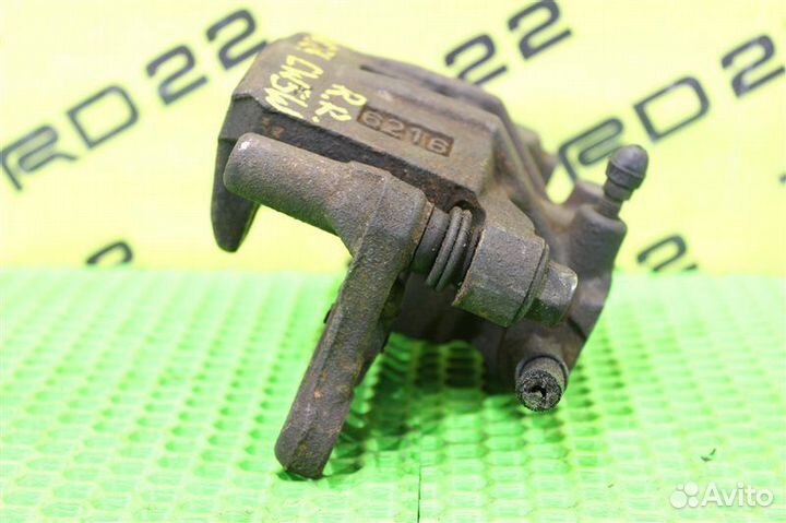 Суппорт задний правый Mitsubishi Outlander CW5W