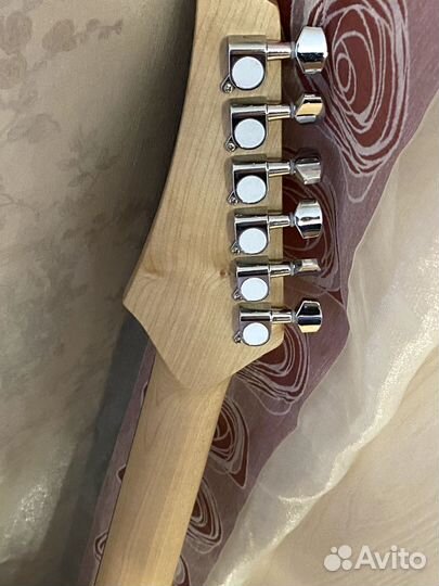 Электронная гитара