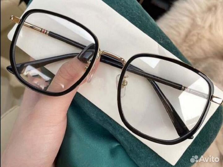 Очки имиджевые