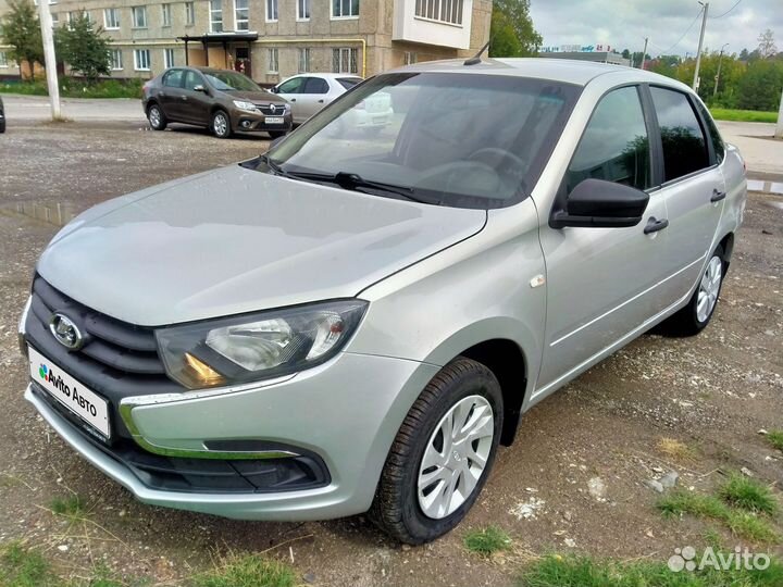 LADA Granta 1.6 МТ, 2021, 44 000 км