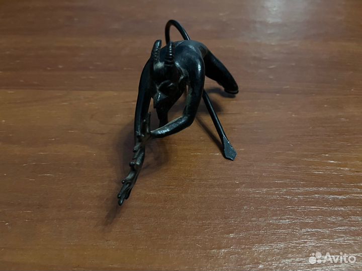 Каслинское литье чертик