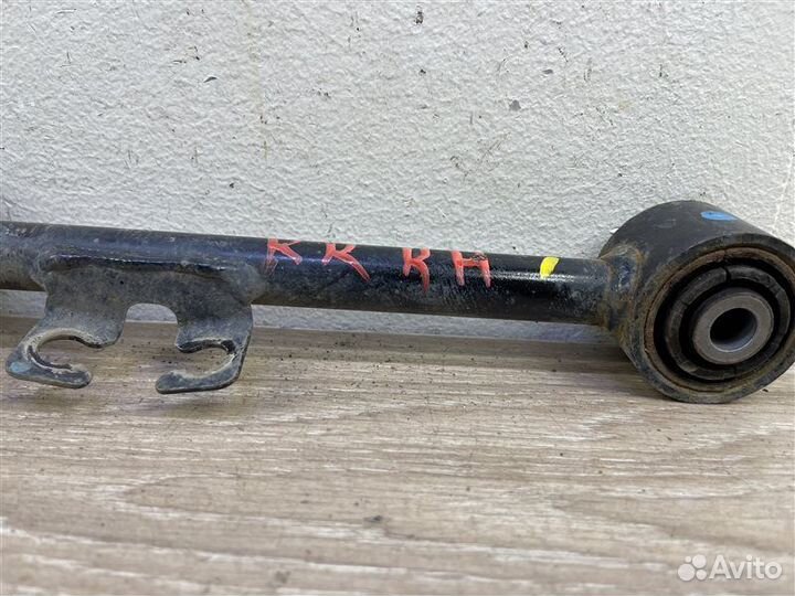 Рычаг подвески задний правый Kia Quoris 2012-2018