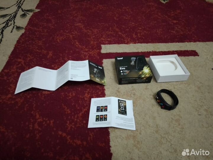 Фитнес трекер