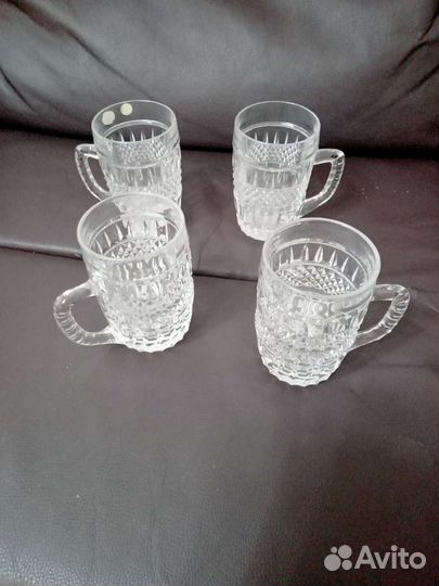 Ладья из хрусталя, пивные кружки,Чехия
