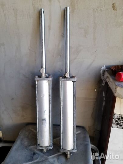 Пневмоцилиндр