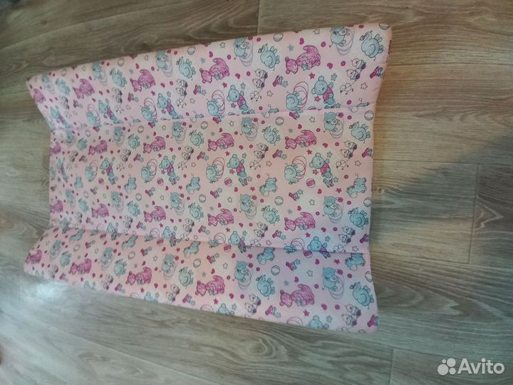 Пеленальная доска для кроватки и комода