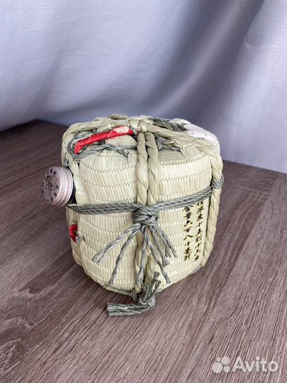 Бутылка керамическая