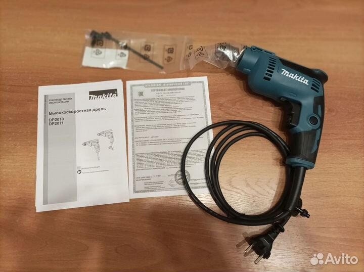 Новая дрель шуруповерт DF0300X3 makita