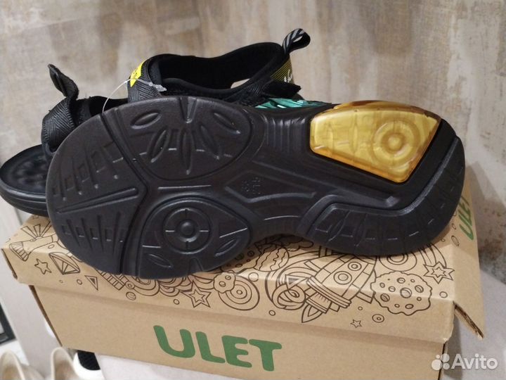 Сандалии новые 33