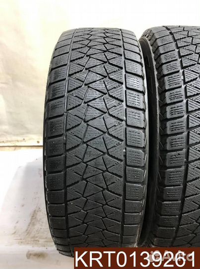 Bridgestone Blizzak DM-V2 215/65 R16 98S