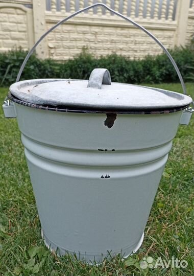 Бак, выварка, кастрюля, ведро эмалированные