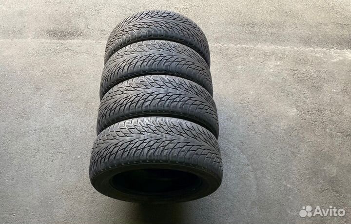 Nokian Tyres Hakkapeliitta R2 235/55 R17