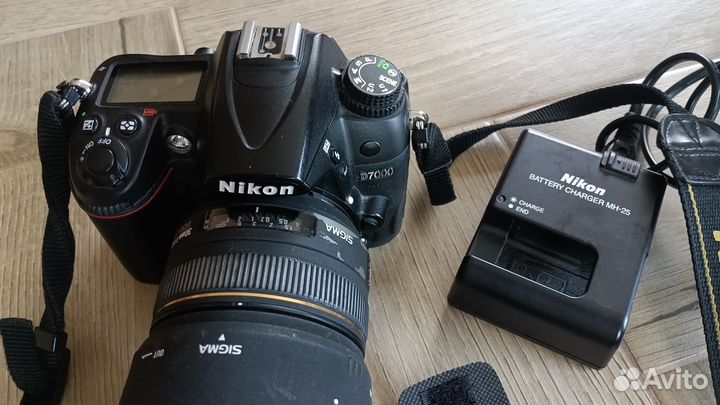 Nikon D 7000 + Sigma 30mm ex dc hsm 1:1.4