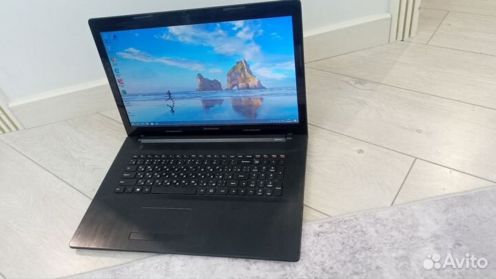 Ноутбук lenovo 17.3 4ядра/10гб/512ssd