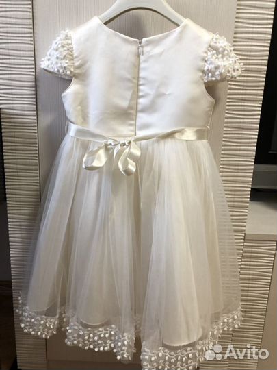 Платье нарядное