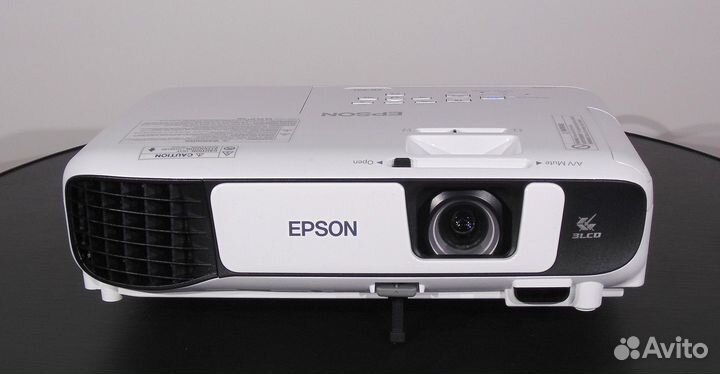 Аренда проектора и экрана