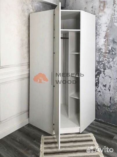 Шкаф угловой