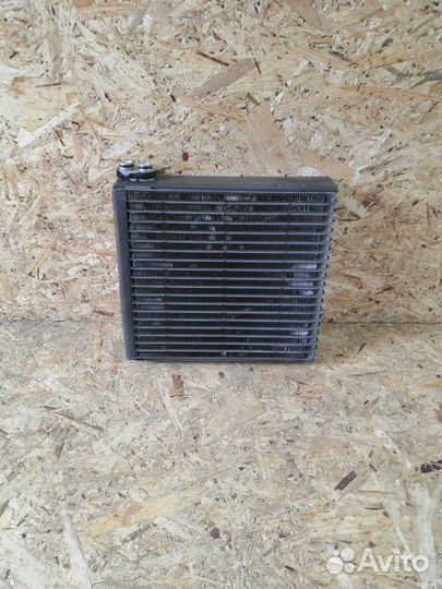 Радиатор кондиционера салонный Audi A6