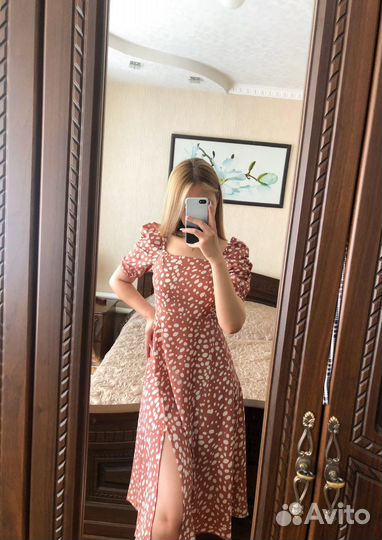 Платье женское