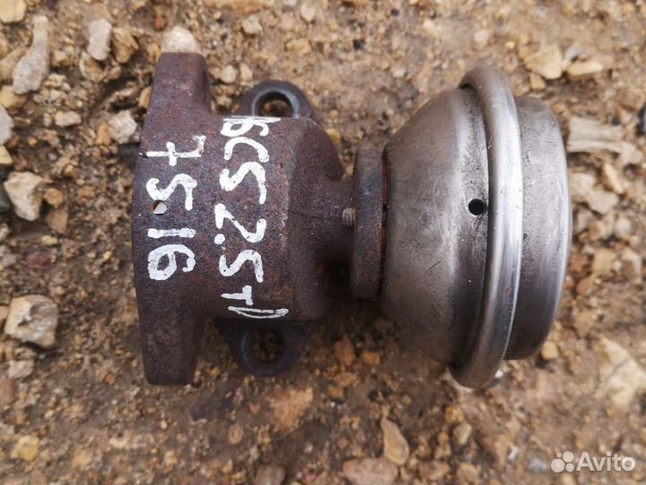 Клапан 2,5td егр EGR Audi A4B5 /A6C5, Passat B5