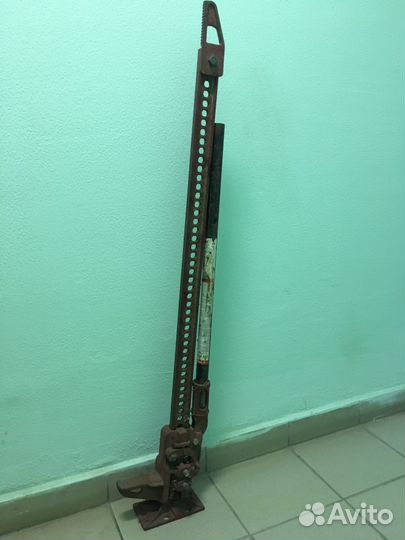 Реечный домкрат hi lift