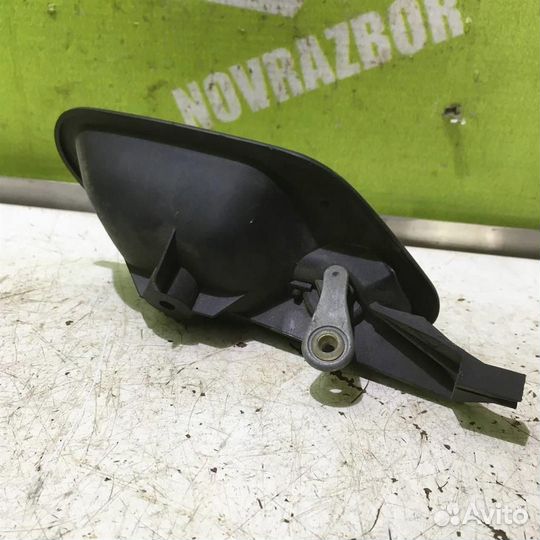 Ручка двери внутренняя левая Фольксваген Пассат