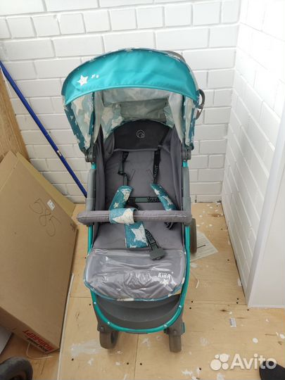 Детская прогулочная коляска