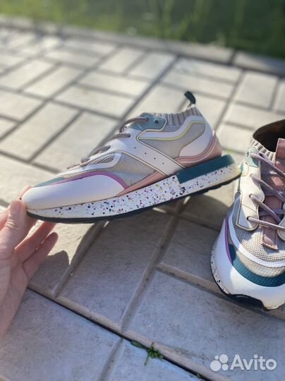 Кроссовки Zara 34