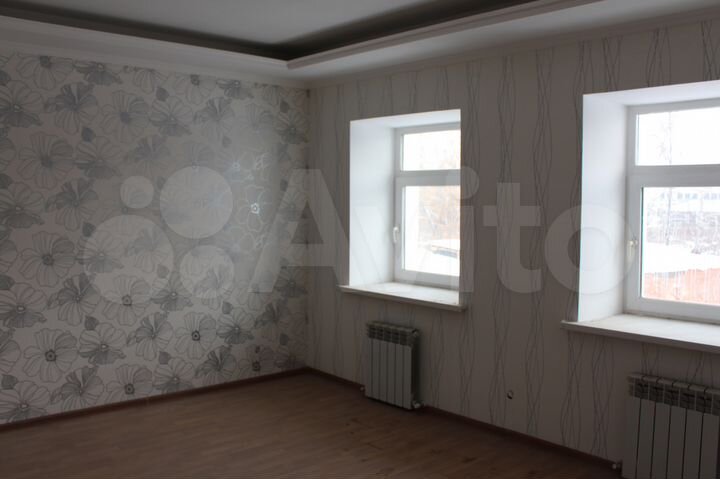 Дом 210 м² на участке 4 сот.